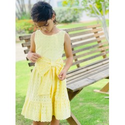 VESTIDO OJALILLO REF 3068 AMARILLO